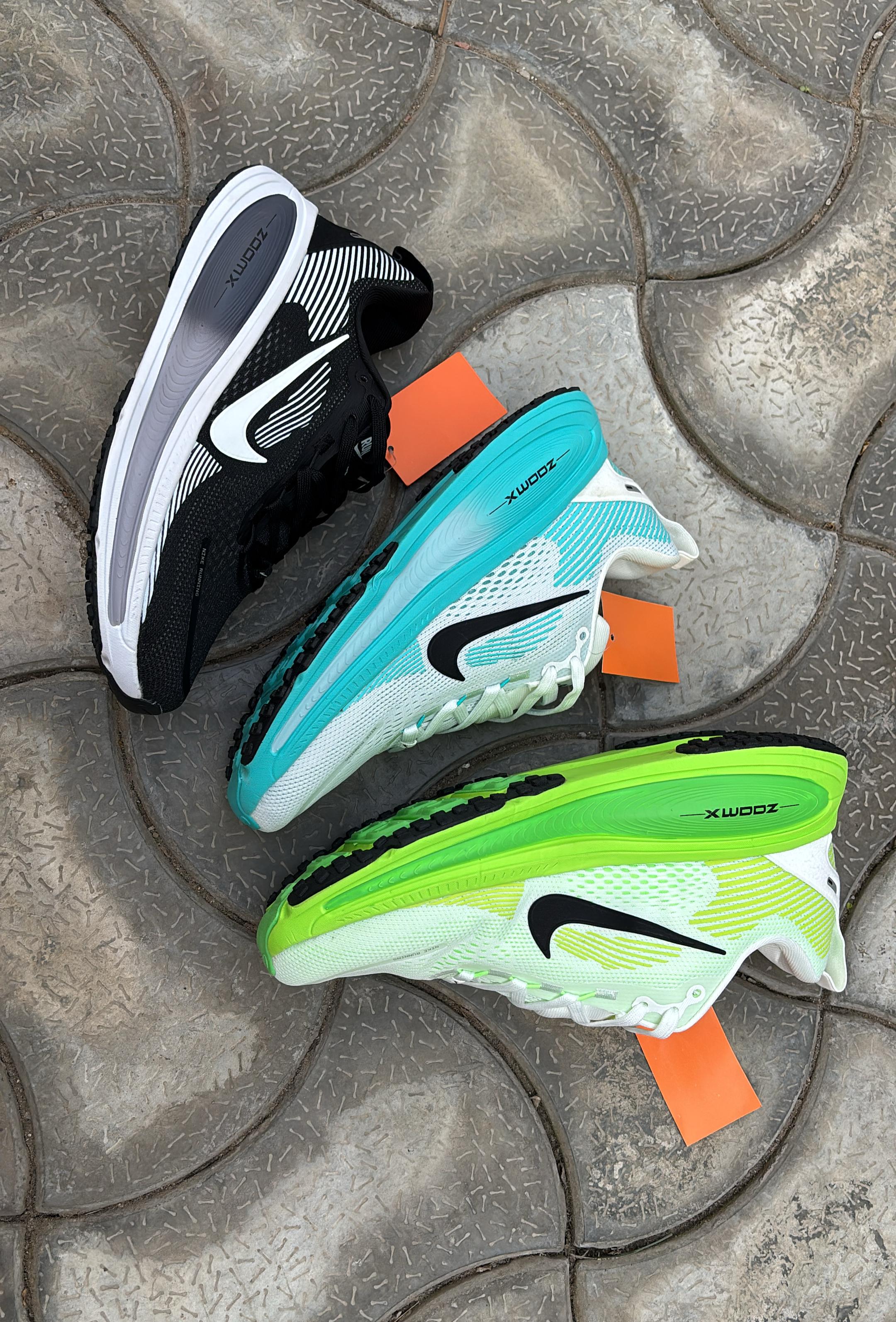 Nike zoom vomero 18 
10@ top quality
41 to 45